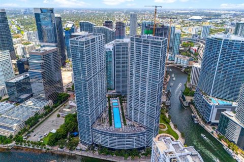 Condo in Miami, Florida, 2 bedrooms № 2153640