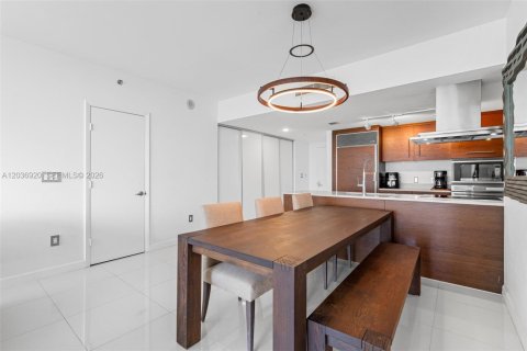 Copropriété à vendre à Miami, Floride: 2 chambres, 134.71 m2 № 2153640 - photo 5