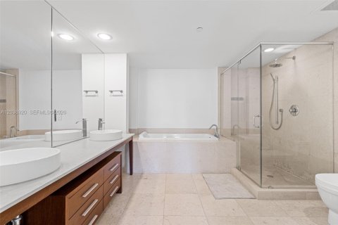 Copropriété à vendre à Miami, Floride: 2 chambres, 134.71 m2 № 2153640 - photo 26