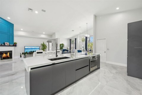 Casa en venta en Apopka, Florida, 4 dormitorios, 234.76 m2 № 1266372 - foto 3