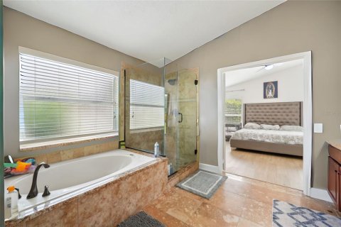 Casa en venta en Apopka, Florida, 4 dormitorios, 234.76 m2 № 1266372 - foto 26