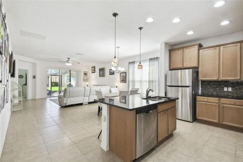 Casa en venta en Kissimmee, Florida, 3 dormitorios, 147.71 m2 № 1915302 - foto 5