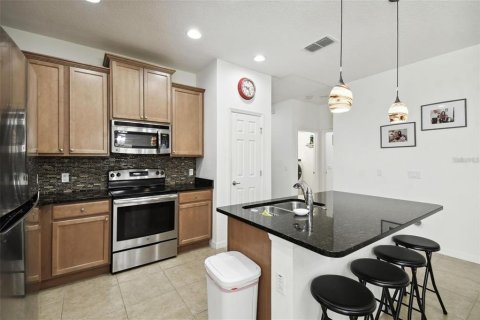 Casa en venta en Kissimmee, Florida, 3 dormitorios, 147.71 m2 № 1915302 - foto 8