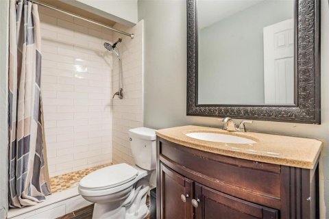 Townhouse in Tampa, Florida 2 bedrooms, 104.05 sq.m. № 2094113 - photo 26