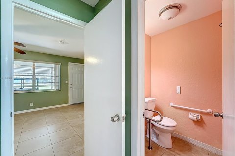 Villa ou maison à vendre à Boynton Beach, Floride: 1 chambre, 88.63 m2 № 1928265 - photo 24