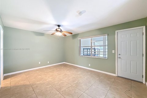Villa ou maison à vendre à Boynton Beach, Floride: 1 chambre, 88.63 m2 № 1928265 - photo 27