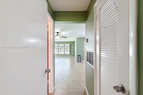 Villa ou maison à vendre à Boynton Beach, Floride: 1 chambre, 88.63 m2 № 1928265 - photo 23
