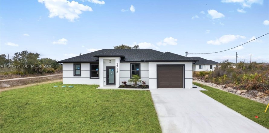 Дом в Лихай-Эйкерс, Флорида 3 спальни, 106.28м2 № 2026188