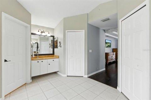 House in Port Orange, Florida 5 bedrooms, 260.59 sq.m. № 1844899 - photo 24