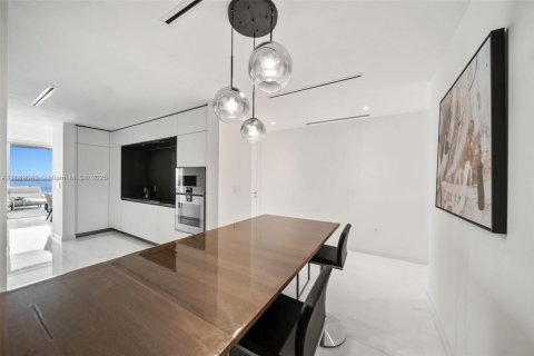 Condominio en venta en Miami, Florida, 3 dormitorios, 285.95 m2 № 1436989 - foto 9