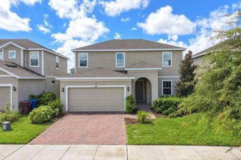 Villa ou maison à Davenport, Floride 4 chambres, 222.22 m2 № 2325093