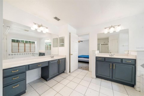 Villa ou maison à vendre à Orlando, Floride: 4 chambres, 245.63 m2 № 1677685 - photo 18