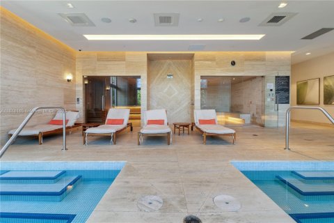 Copropriété à louer à North Miami Beach, Floride: 3 chambres, 144.56 m2 № 1981682 - photo 3