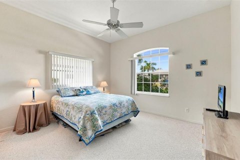 House in Rotonda, Florida 4 bedrooms, 209.77 sq.m. № 2419837 - photo 28