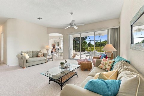 House in Rotonda, Florida 4 bedrooms, 209.77 sq.m. № 2419837 - photo 8