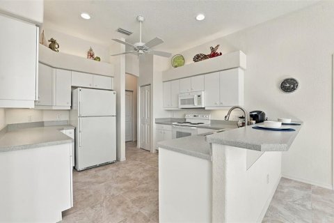 House in Rotonda, Florida 4 bedrooms, 209.77 sq.m. № 2419837 - photo 21