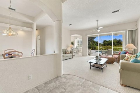 House in Rotonda, Florida 4 bedrooms, 209.77 sq.m. № 2419837 - photo 4