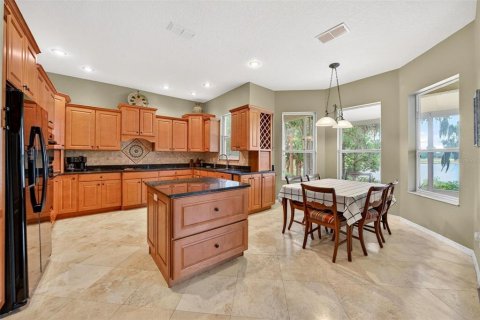 Villa ou maison à vendre à Lake Mary, Floride: 4 chambres, 280.29 m2 № 2230233 - photo 25