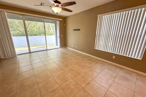 Adosado en venta en Tampa, Florida, 3 dormitorios, 154.78 m2 № 1916445 - foto 10
