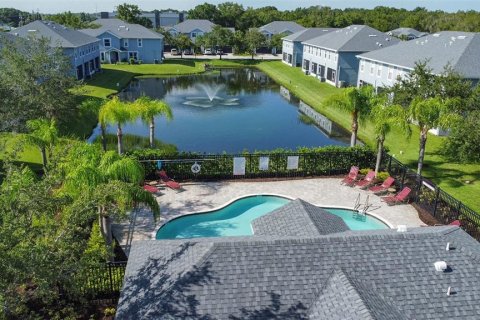 Adosado en venta en Tampa, Florida, 3 dormitorios, 154.78 m2 № 1916445 - foto 3