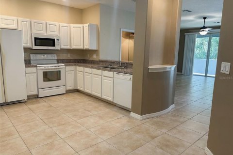 Adosado en venta en Tampa, Florida, 3 dormitorios, 154.78 m2 № 1916445 - foto 4