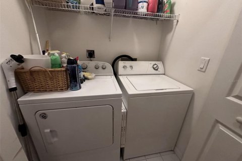 Adosado en venta en Tampa, Florida, 3 dormitorios, 154.78 m2 № 1916445 - foto 27