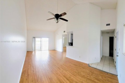 Copropriété à vendre à Oakland Park, Floride: 2 chambres, 101.82 m2 № 2049023 - photo 4