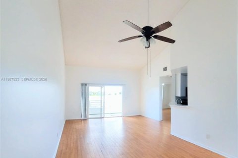 Copropriété à vendre à Oakland Park, Floride: 2 chambres, 101.82 m2 № 2049023 - photo 8