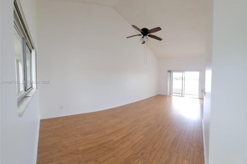 Copropriété à vendre à Oakland Park, Floride: 2 chambres, 101.82 m2 № 2049023 - photo 9