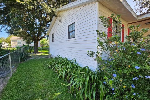 House in Dade City, Florida 3 bedrooms, 70.23 sq.m. № 1900332 - photo 30
