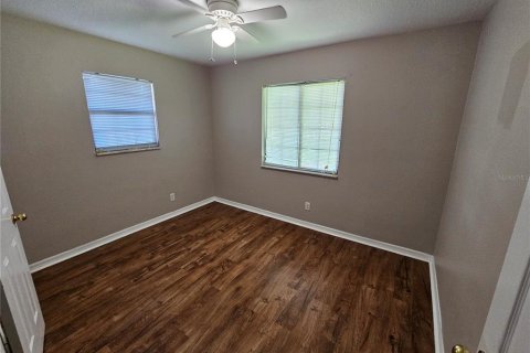 House in Dade City, Florida 3 bedrooms, 70.23 sq.m. № 1900332 - photo 21