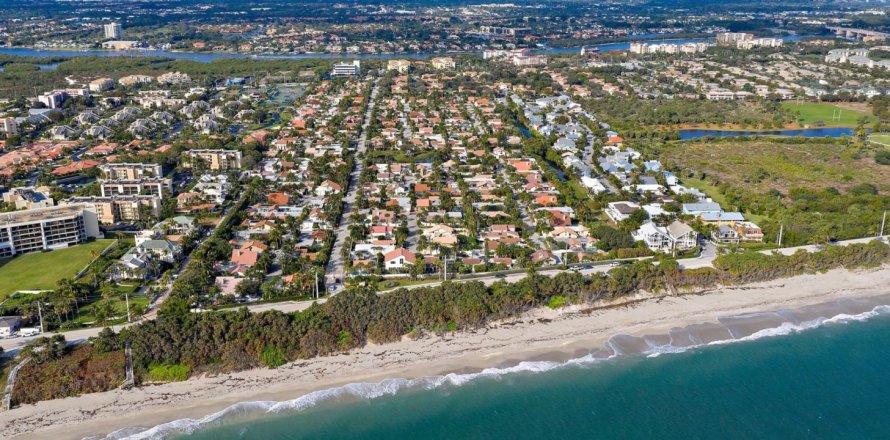 Casa en Jupiter, Florida 2 dormitorios, 184.69 m2 № 1221274