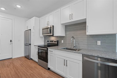 Apartment in Nokomis, Florida 1 bedroom, 55.74 sq.m. № 2236047 - photo 9