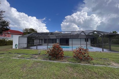House in Port Charlotte, Florida 3 bedrooms, 190.36 sq.m. № 1245608 - photo 5