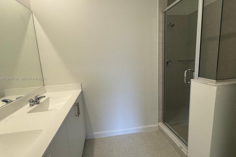 Casa en alquiler en Pembroke Pines, Florida, 4 dormitorios, 166.02 m2 № 2038832 - foto 10