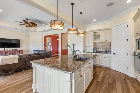 House in New Smyrna Beach, Florida 4 bedrooms, 240.25 sq.m. № 2208844 - photo 23