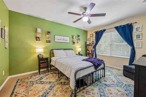 House in DeLand, Florida 4 bedrooms, 170.01 sq.m. № 2216323 - photo 4