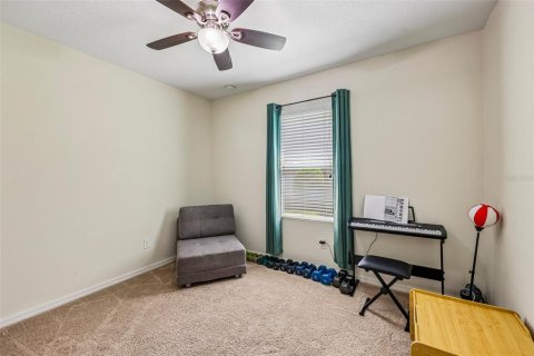 House in DeLand, Florida 4 bedrooms, 170.01 sq.m. № 2216323 - photo 19