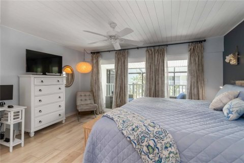 Condo in Sarasota, Florida, 2 bedrooms  № 1808313 - photo 25