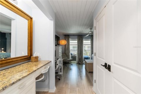 Condo in Sarasota, Florida, 2 bedrooms  № 1808313 - photo 23