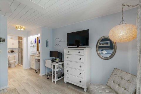 Condo in Sarasota, Florida, 2 bedrooms  № 1808313 - photo 26