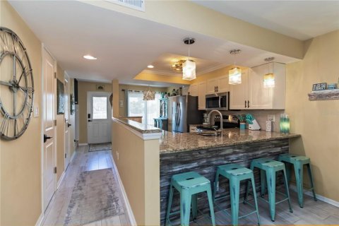 Condo in Sarasota, Florida, 2 bedrooms  № 1808313 - photo 10