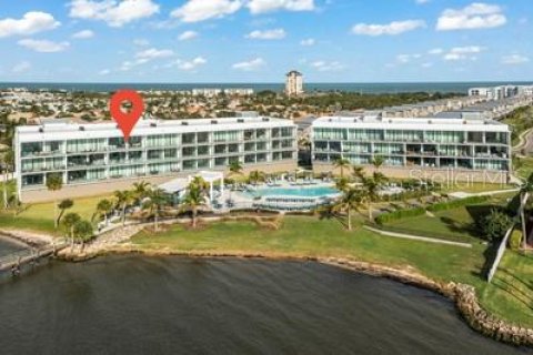 Condo in Melbourne Beach, Florida, 3 bedrooms  № 1855960 - photo 2