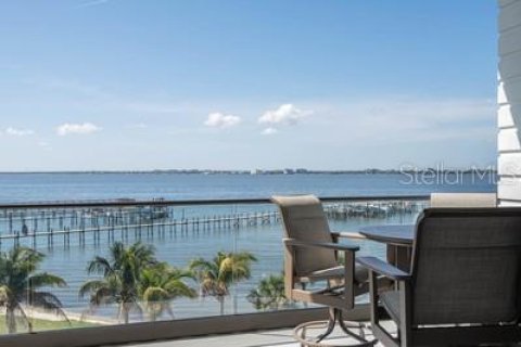 Condo in Melbourne Beach, Florida, 3 bedrooms  № 1855960 - photo 14