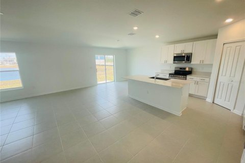 Casa en alquiler en Daytona Beach, Florida, 4 dormitorios, 169.45 m2 № 1853275 - foto 5