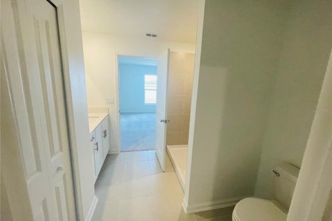 Casa en alquiler en Daytona Beach, Florida, 4 dormitorios, 169.45 m2 № 1853275 - foto 12