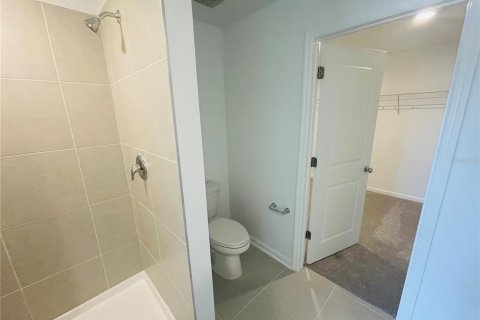 Casa en alquiler en Daytona Beach, Florida, 4 dormitorios, 169.45 m2 № 1853275 - foto 10