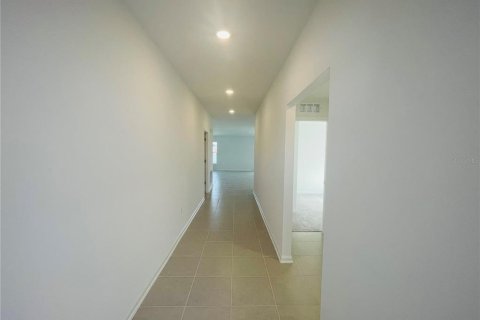 Casa en alquiler en Daytona Beach, Florida, 4 dormitorios, 169.45 m2 № 1853275 - foto 4