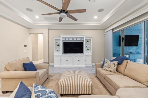 Villa ou maison à vendre à Orlando, Floride: 4 chambres, 255.85 m2 № 2399273 - photo 8