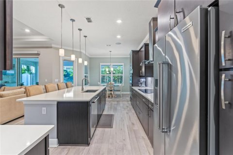 Villa ou maison à vendre à Orlando, Floride: 4 chambres, 255.85 m2 № 2399273 - photo 14